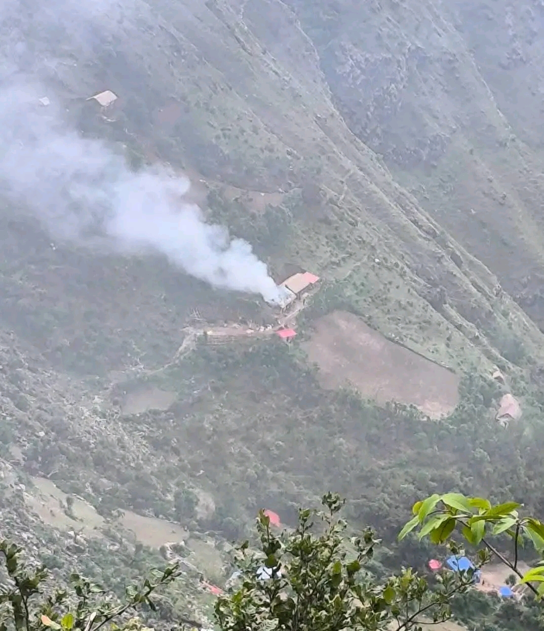 घापागारस्थित कुसारीको घरमा आगलागी, दुई लाखको क्षती