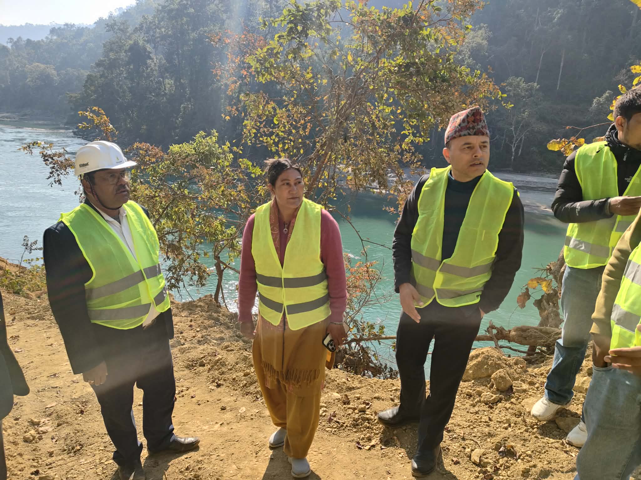 मन्त्री बुढाद्वारा भेरी पम्पिङ आयोजनाको अनुगमन, १४ प्रतिशत भौतिक प्रगति 