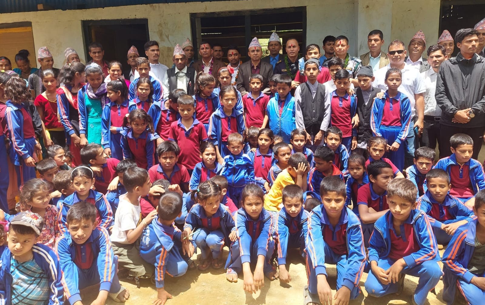 विद्यालयमा लागु औषध, ट्राफिक नियम र विद्युतिय जोखिमबारे सचेतना