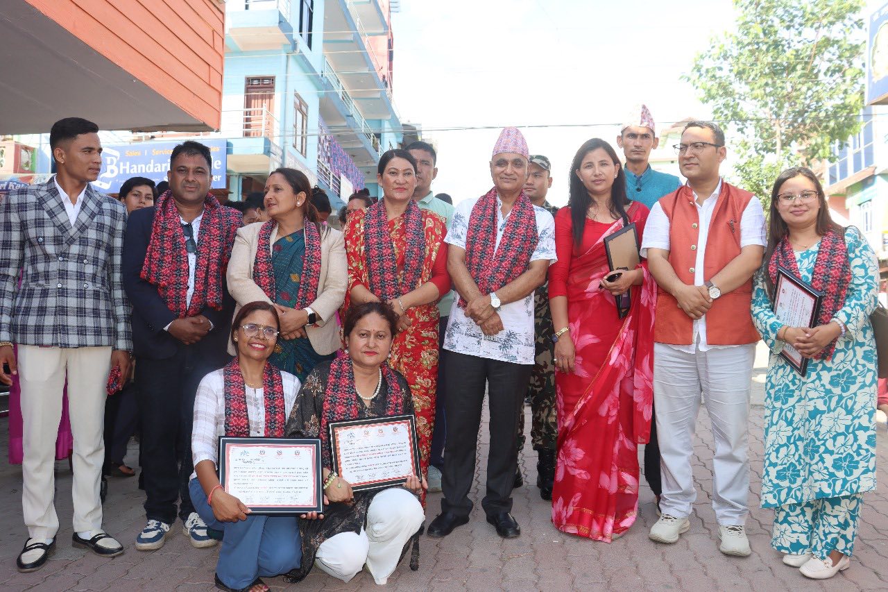 मन्त्री बुढासहित १० जनालाई ‘कर्णाली नारी सम्मान’