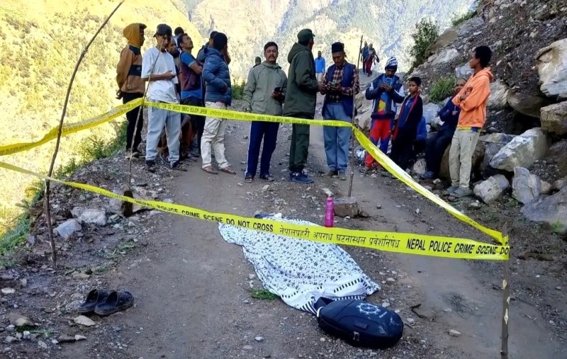 रुकुम पश्चिममा इन्टरनेटको तार जोड्ने बेला करेन्ट लागेर युवाको मृत्यु