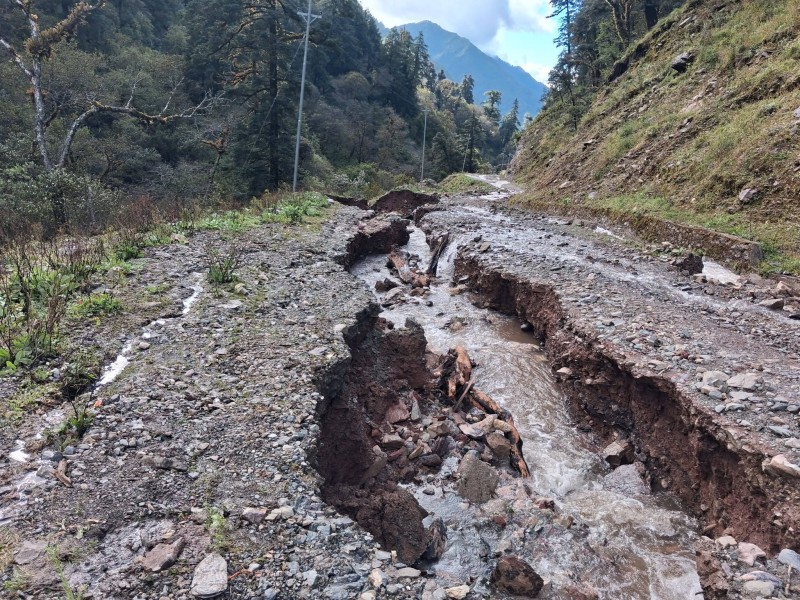 मध्यपहाडी राजमार्गको रुकुमखण्ड अवरुद्ध