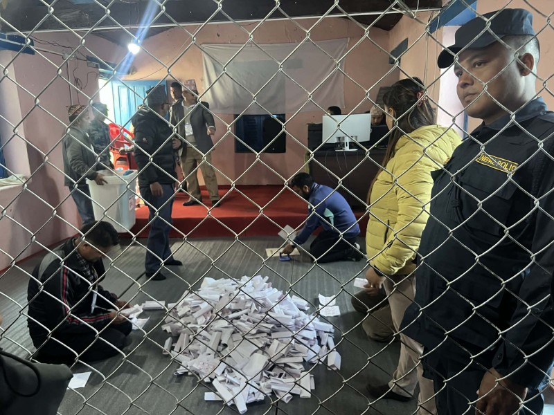 समानुपातिकतर्फ आठबिसकोट र चौरजहारीको मत गणना सकियो, नेकपालाई पछ्याउँदे कांग्रेस