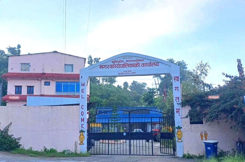 भोटेकोशी बाढी प्रभावितका लागि मुसिकोटले तीन लाख सहयोग गर्ने