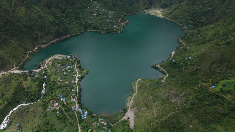 पर्यटक लोभ्याउने रुकुमकाे स्यार्पुताल