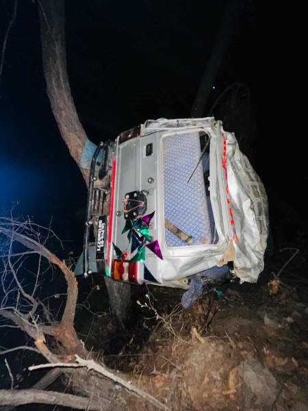 यी हुन् सल्यानमा भएको जन्ती बस दुर्घटनाका मृतक र घाईतेहरु (विवरण)