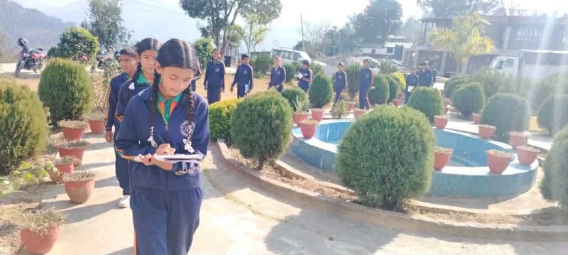 सरस्वती एडभान्सका विद्यार्थीहरु ऐतिहाँसिक तथा धार्मिक स्थलको अध्ययन, अवलोकनमा