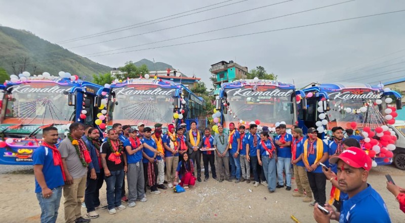 अब रुकुमबाट सुतेरै काठमाडौं जाने बस सेवा 