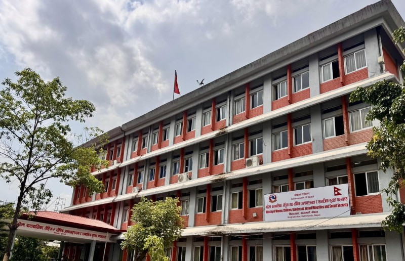 सामाजिक सुरक्षा भत्ताका लागि असोजभित्र परिचयपत्र नवीकरण गर्नुपर्ने