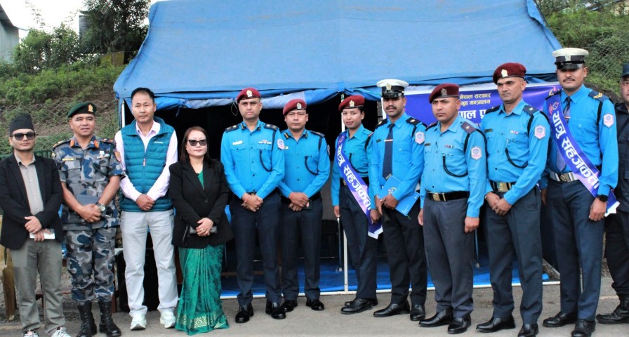 रुकुमकोटमा यात्रु सहायता कक्ष स्थापना