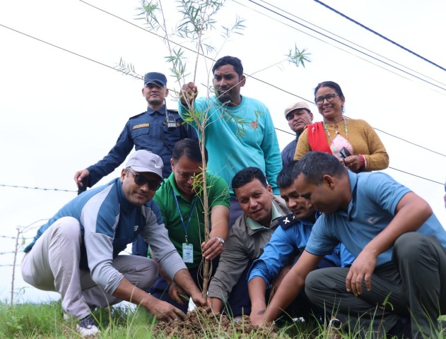 कर्णाली प्रदेश स्थापना दिवसको अवसरमा मुसिकोटमा वृक्षारोपण