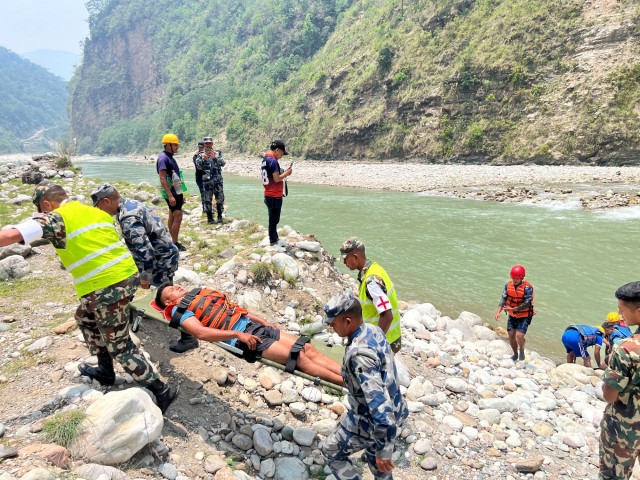 गाराघाटमा नेपाली सेनाको विपत् प्रतिकार्य अभ्यास सम्पन्न