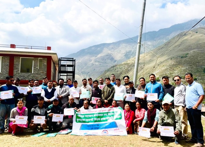 पुथामा शिक्षकको क्षमता विकासका लागि पाँच दिने तालिम सम्पन्न