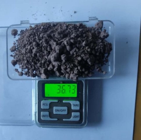 हवाई फायर गरेर ब्राउनसुगरसहित एक जना पक्राउ