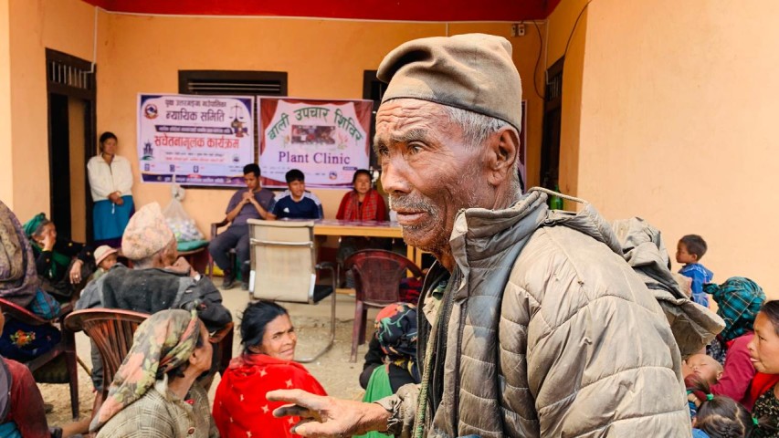 घुम्ती शिविरमार्फत सेवा दिदै पुथा उत्तरगङ्गा  