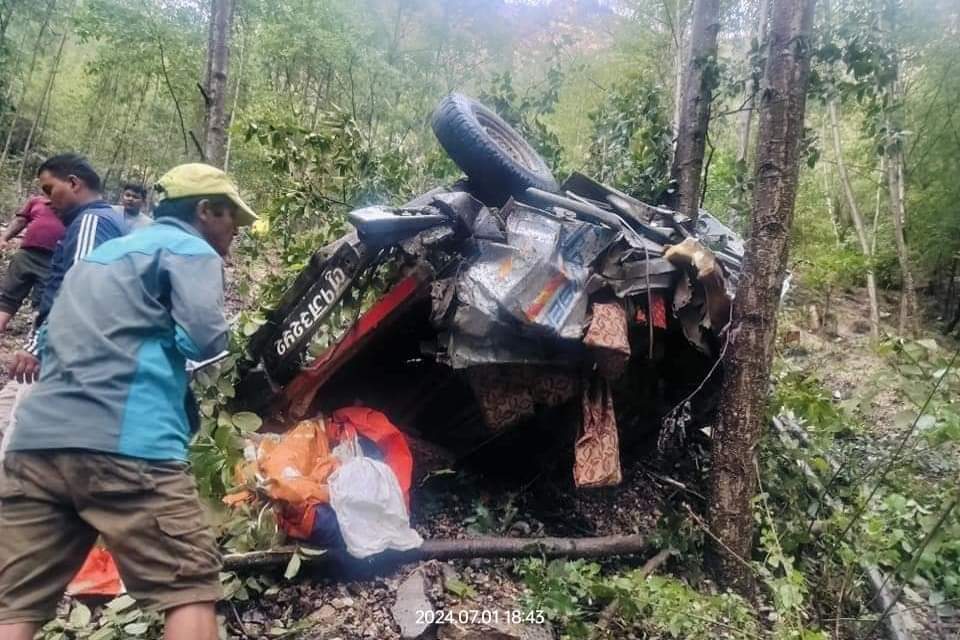 रोल्पामा जीप दुर्घटना, आठ जनाको मृत्यु