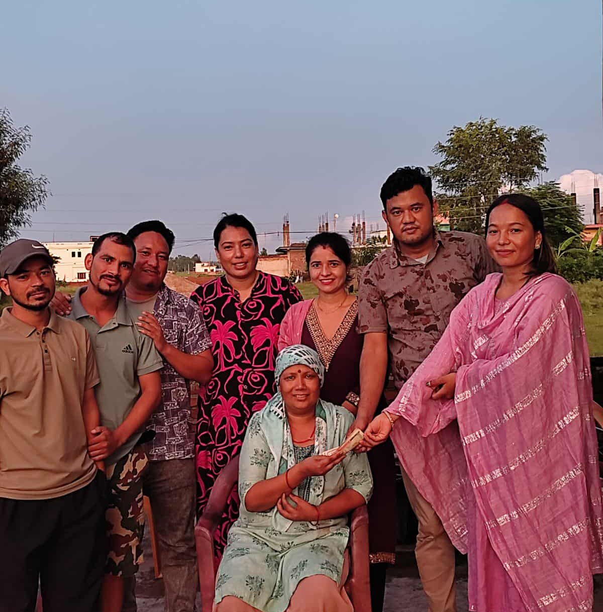क्यान्सरपीडित शोभाको उपचारको लागि शीतल माविको विद्यार्थी समुहद्वारा आर्थिक सहायता