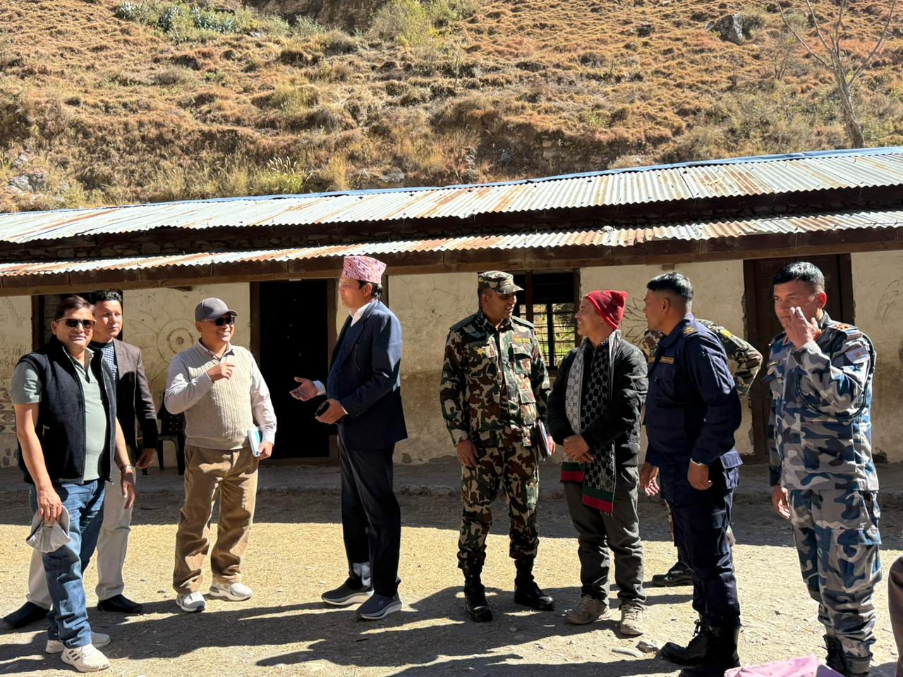 रुकुम पश्चिमका दुर्गममा रहेका मतदानस्थलहरुको स्थलगत अनुगमन 