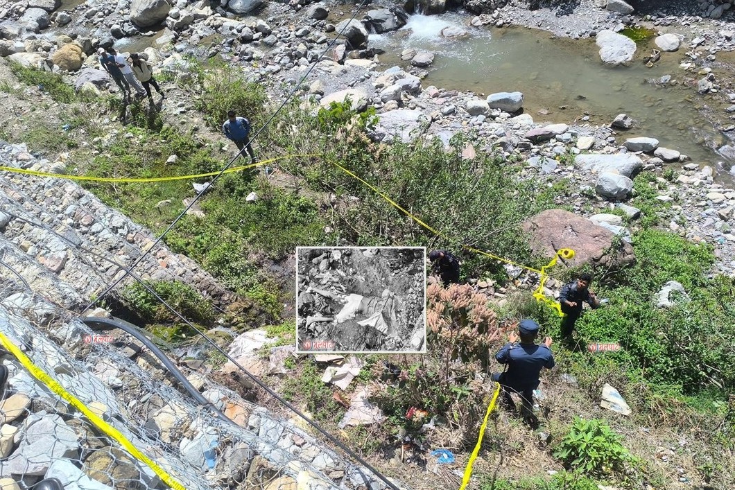 आठबिसकोटको गिजागाडखोलामा एक पुरुषको शव फेला