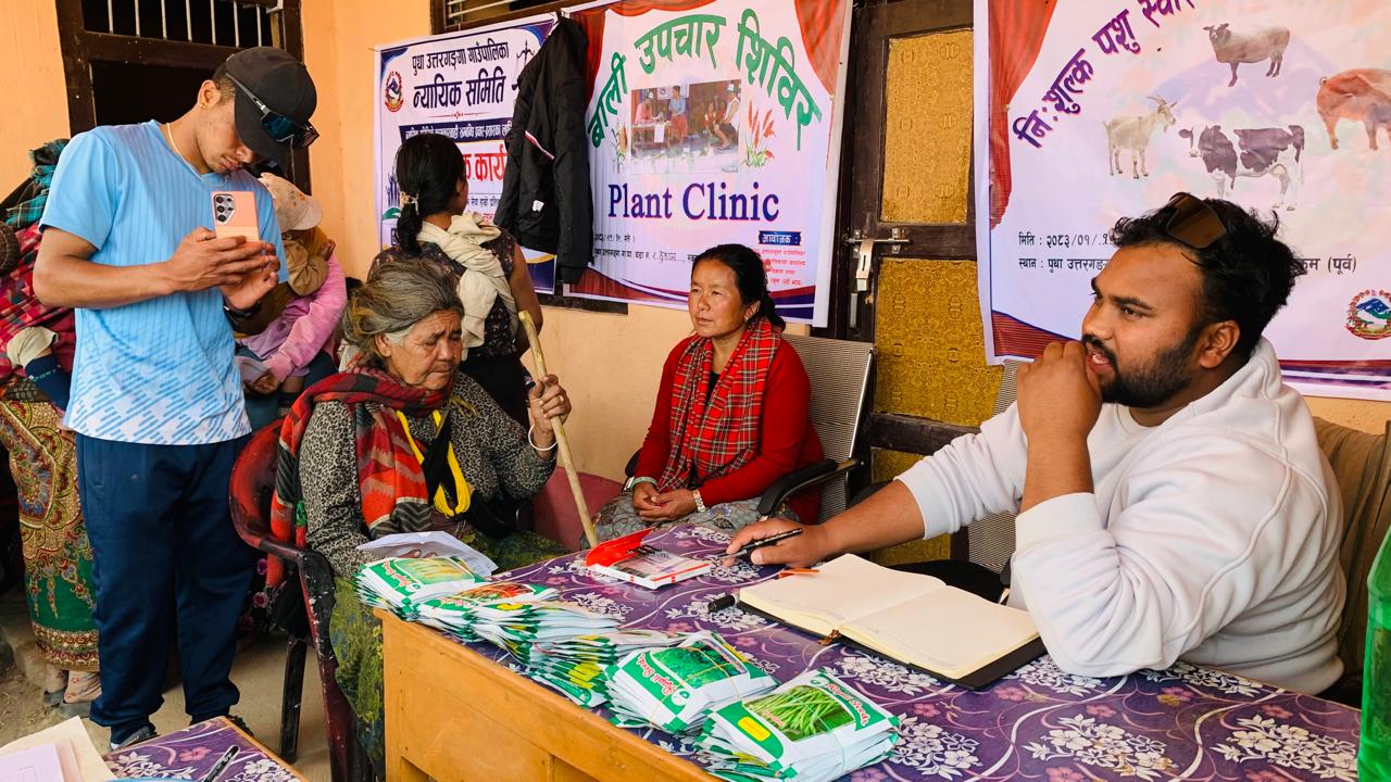 घुम्ती शिविरमार्फत सेवा दिदै पुथा उत्तरगंगा  