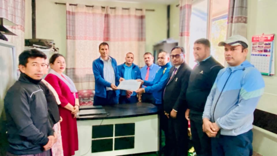 शिक्षा बिधेयक सच्याउनुपर्ने माग राख्दै प्याब्सन रुकुमले मुसिकोटमा बुझायो ज्ञापनपत्र