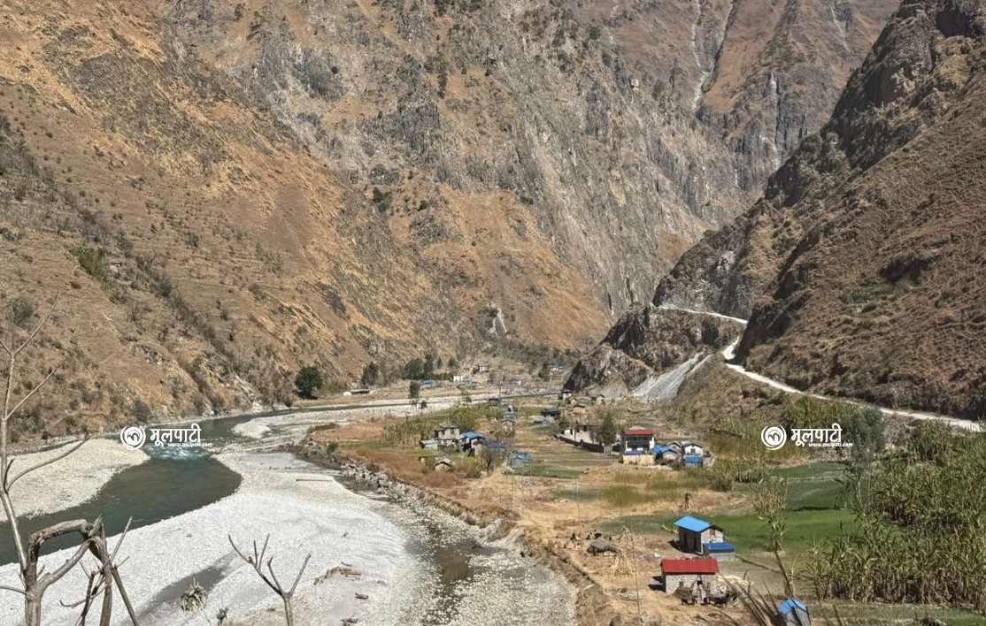 ठूलीभेरी कटानको पीडा : स्थानीय भन्छन्, बस्ती र बारी जोगाउनेलाई मत