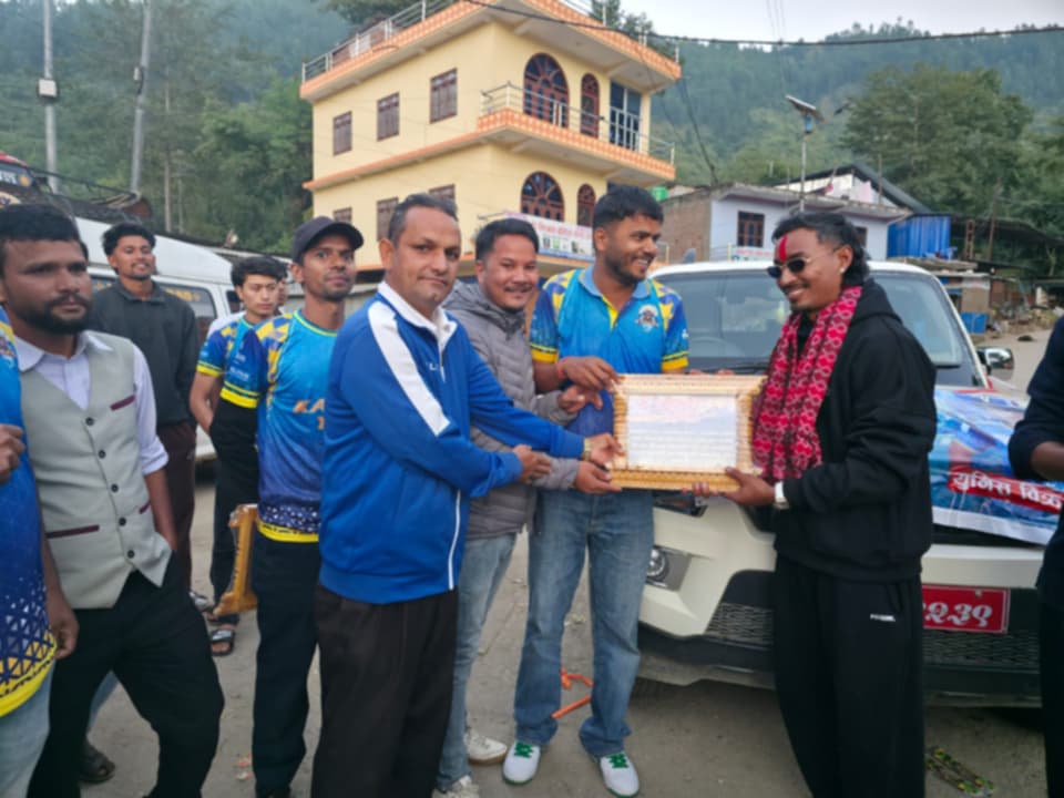 sompal-&-unis-(2)-1792421500.jpg